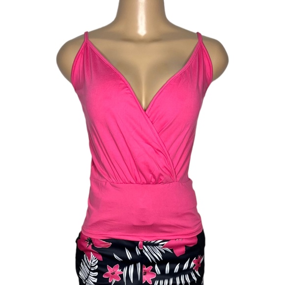 NWT 2 Pieces Black and Pink Set for Women Size M and L Short and Wrap Top - Picture 4 of 7